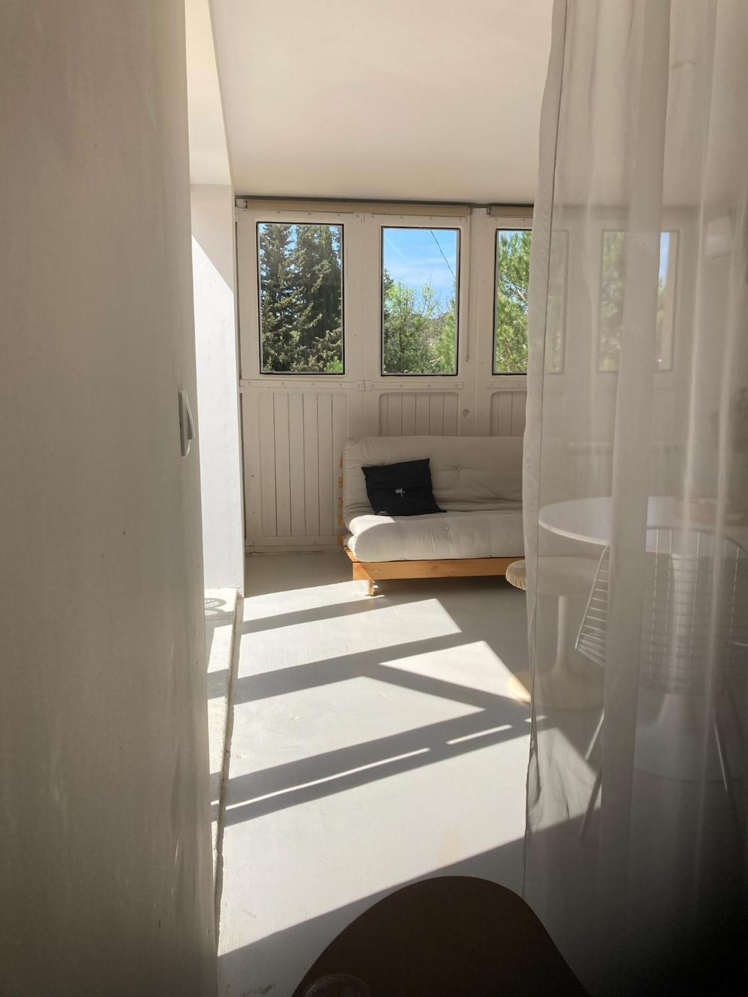 Nous Apartment